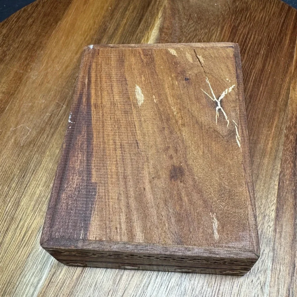 N/A handcrafted wooden